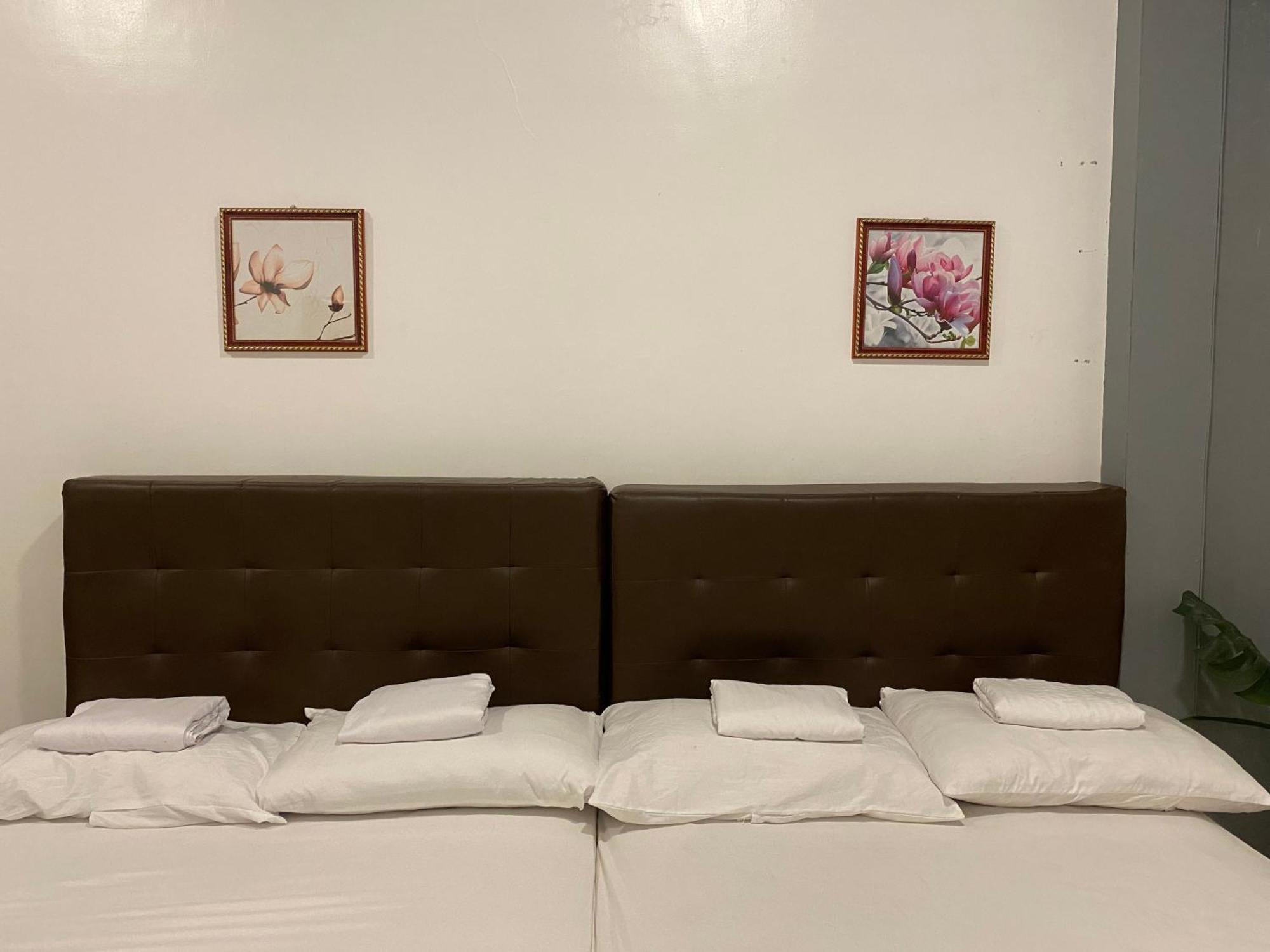 Floating Sanctuary Resort Powered By Cocotel Bulacan Номер фото